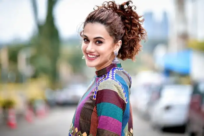 Taapsee Pannu Says Her Stand On Women's Right Has Nothing To Do With Success, But Everything To Do With Upbringing