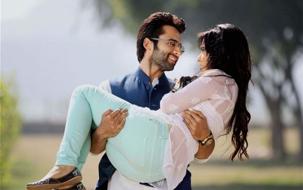 Why You Should Skip Youngistaan 
