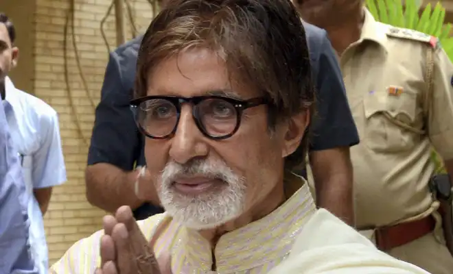 Amitabh Bachchan overcomes health issues, hits gym