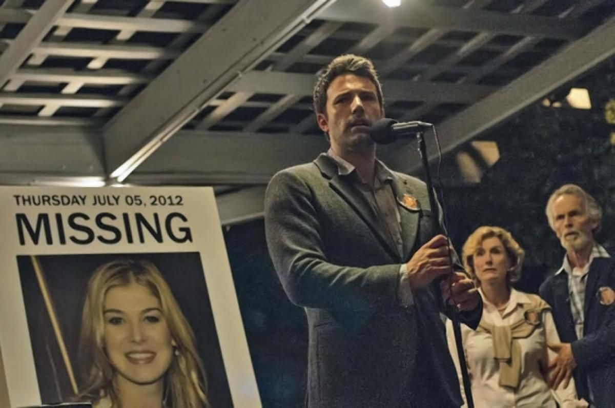 Gone Girl out with its first theatrical trailer; Ben Affleck looks out for his missing wife