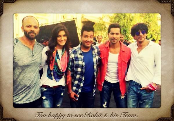 Shahrukh’s visit on the sets of Dilwale gets the team moving