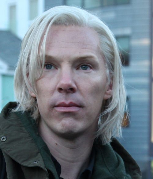 The Fifth Estate: First trailer released showing Benedict Cumberbatch as Julian Assange