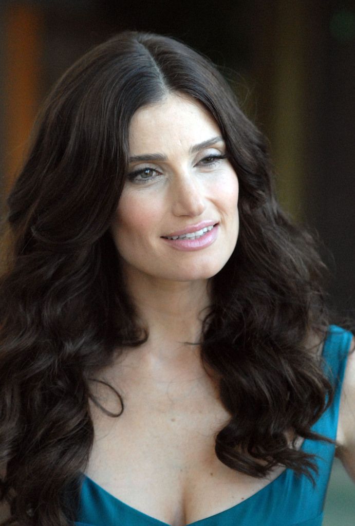 Actress Idina Menzel told she’s ‘over the age’ to play lead role in ‘Wicked’ 