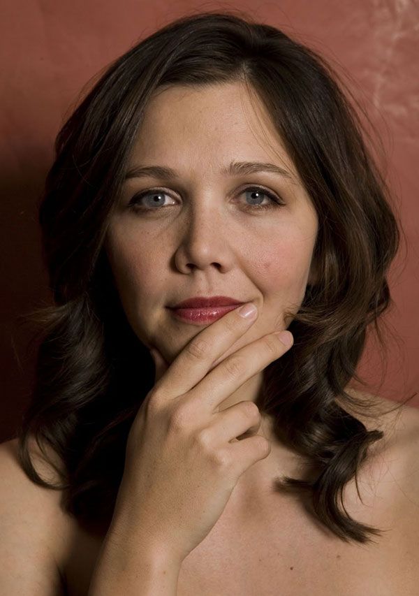 Maggie Gyllenhaal gets experimental in her latest fashion trends