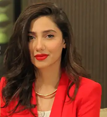 Pakistani actress Mahira Khan to make her Bollywood debut opposite Shahrukh Khan