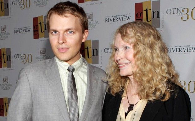 Mia Farrow condemns Golden Globe Award’s special tribute to Woody Allen