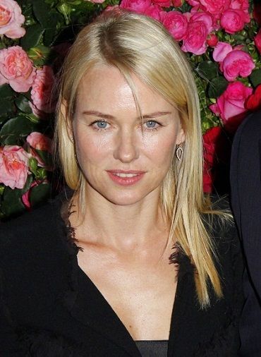 Naomi Watts leaves an interview in between when asked about Diana