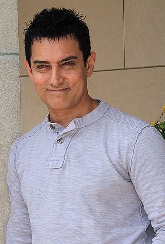 No bday celebrations for workaholic Aamir!