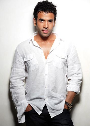 Tusshar Kapoor satisfied with his filmy career