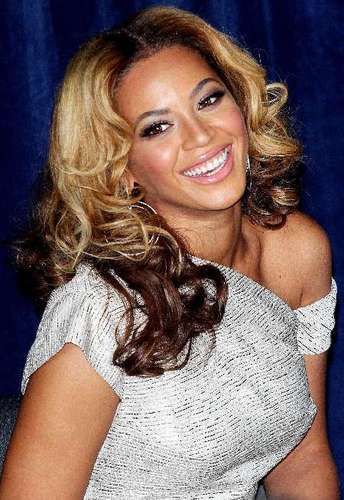 Beyonce brands surrogacy rumours crazy