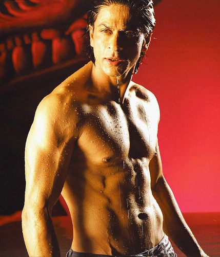 Shah Rukh Khan to get eight-pack for next film?