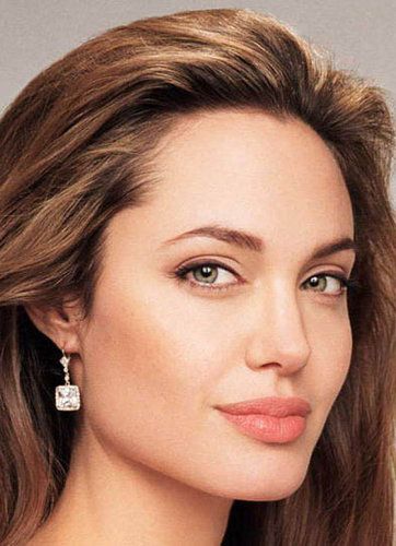 Angelina Jolie desires to play Anastasia Steeles role in Fifty Shades of Grey movie