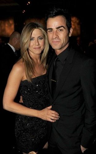 Jennifer Aniston will not marry Justin Theroux if he doesnt sign Pre-Nup