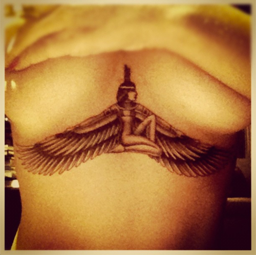 Rihanna gets chest tattoo in memory of late grandmother