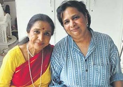 Varsha Bhosle cremated in Mumbai