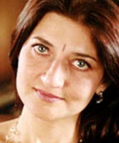 Sarika not ready to play 40-plus actors’ mom