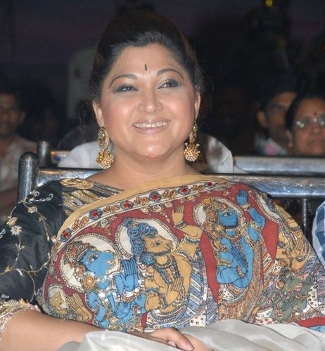 Khushboo decides to ignore controversy over her designer sari