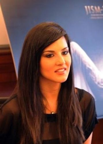 Sunny Leone may join next series of Indias Got Talent as guest judge