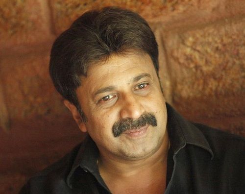 Siddique escapes uninjured in road accident