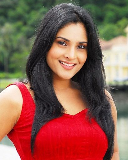 Ramya shifts her focus from acting to politics