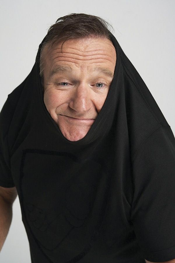 Bollywood Reacts to the Passing Away of Robin Williams