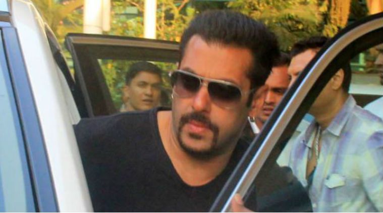 Salman Khan on his way to Arpita Khan’s reception in Mandi