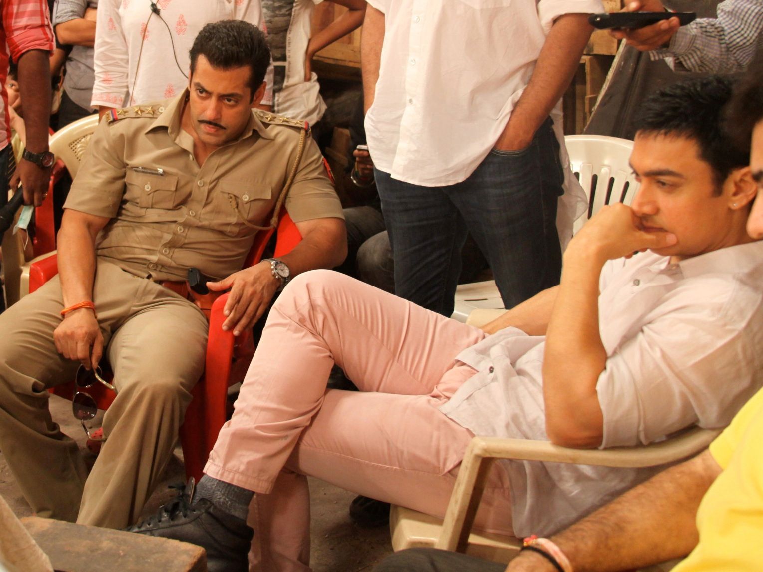 I would love to work with Salman, says Aamir Khan