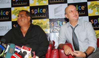 Satish Kaushik and Anupam Kher’s production house called off