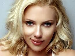 ‘Lucy’ will have Scarlett driving recklessly on Paris streets