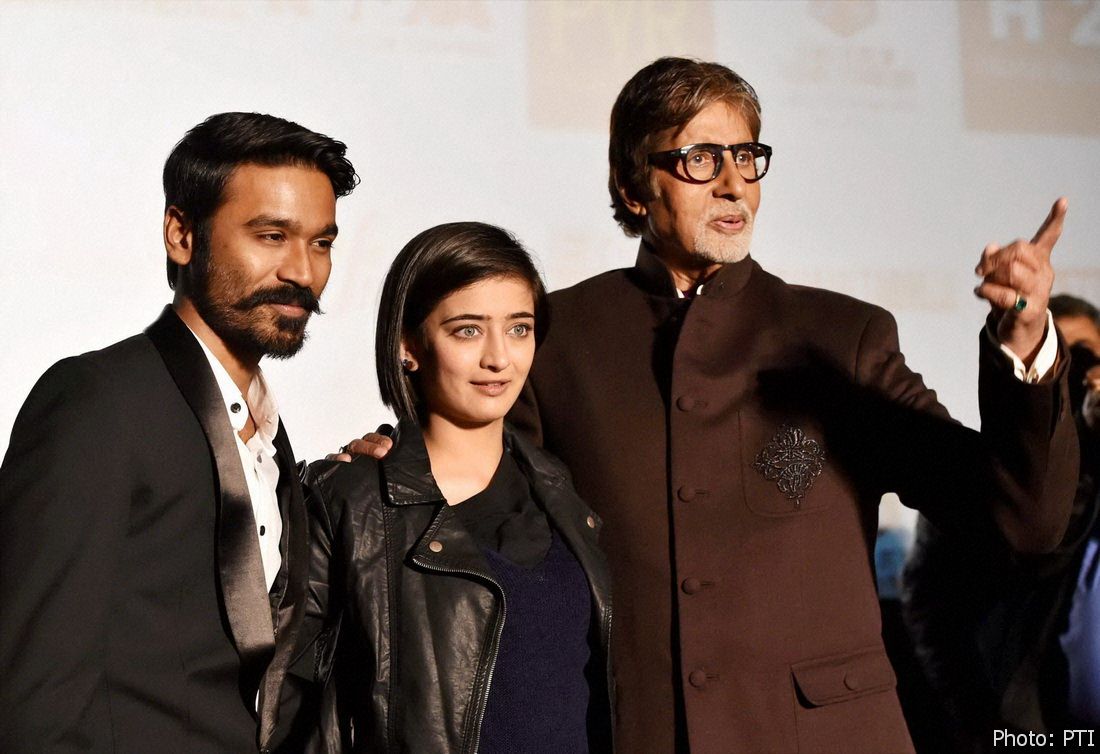 [Spotted in Delhi] Amitabh Bachchan, Dhanush and Akshara Haasan were seen promoting their upcoming film Shamitabh