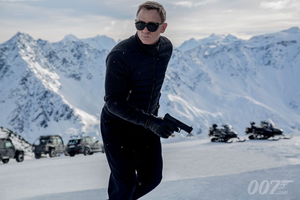 Daniel Craig remains tight lipped on Spectre’s plot