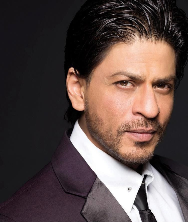 Shah Rukh Khan shares his romantic tips with his fans