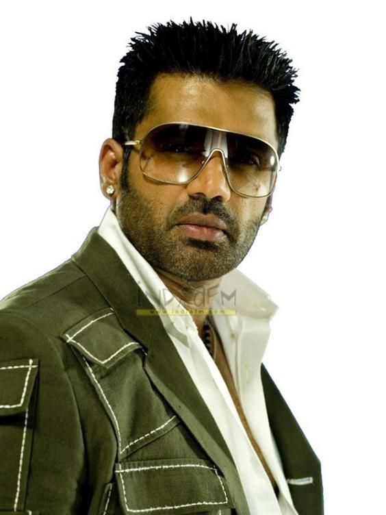Sunil Shetty accused of cheating producer