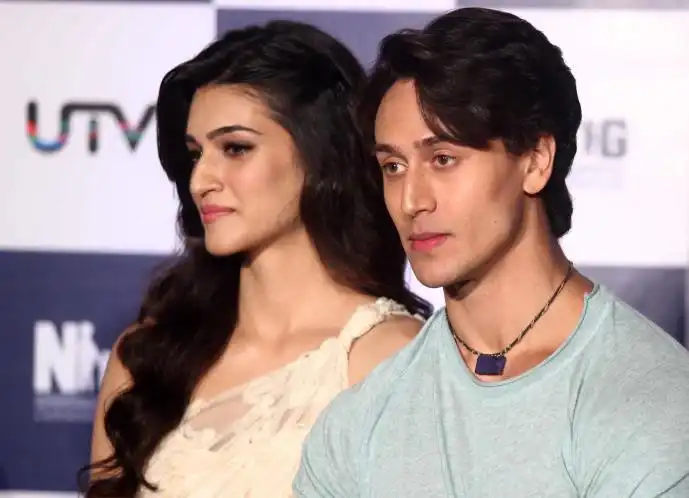 Heropanti actress Kriti Sanon booked for Housefull 3